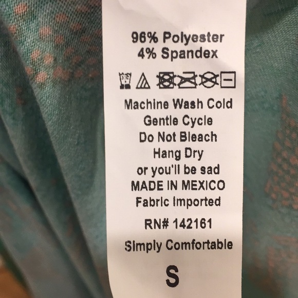 Dress - Picture 4 of 4